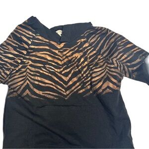 MissIssippi girls sz 8 black animal print gold foil hooded casual streetwear fun